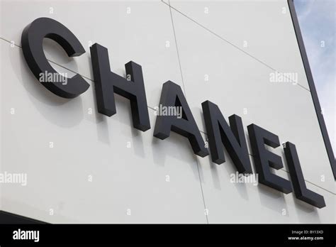 chanel 400 n rodeo drive|beverly hills Chanel boutique.